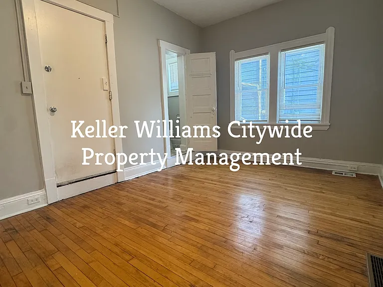 Renovated 1 bedroom/1 bath available in Lakewood! — Photo 6