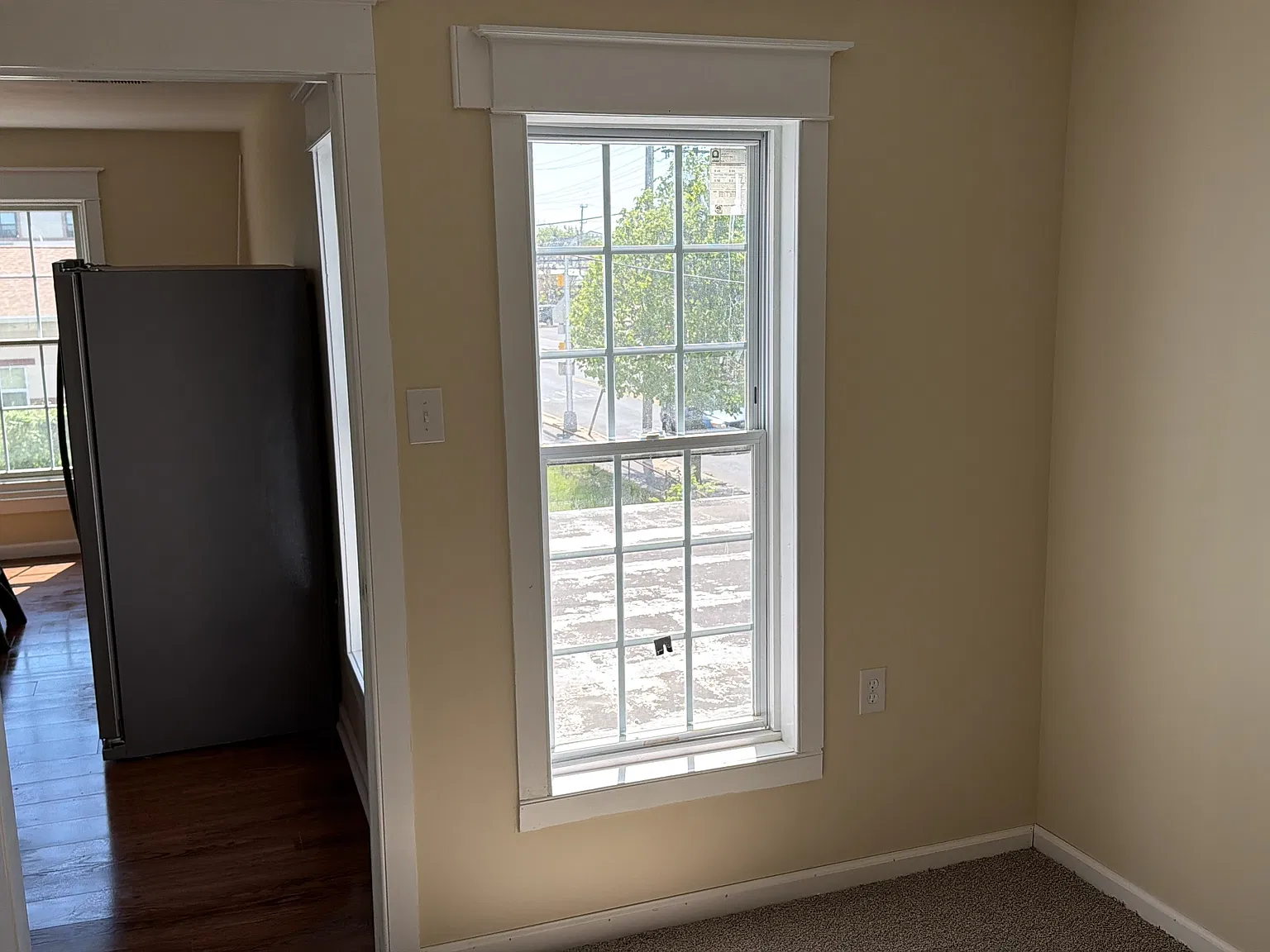 4 bed, $2,600 — Photo 4