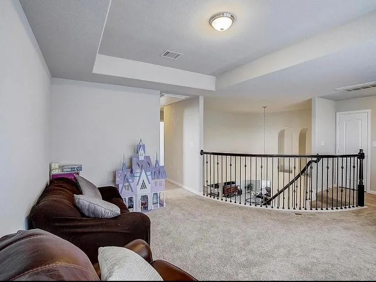 8014 Arezzo Dr — Photo 8