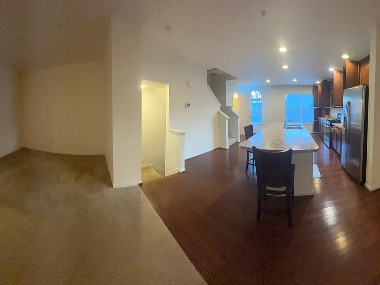 749 English Ivy Way — Photo 2