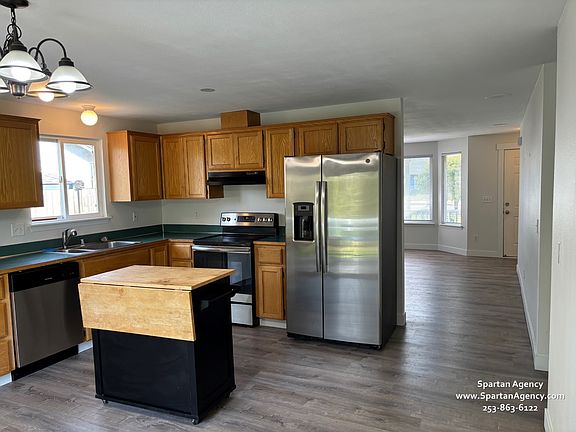 4th image of 505 Williams Blvd NW