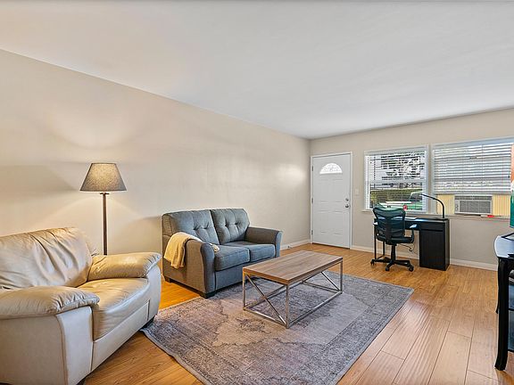 2nd image of 760 S Barrington Ave #2