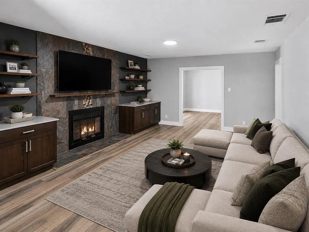 4 bed, 2.5 bath, 2250 sqft, $2,800 — Photo 3