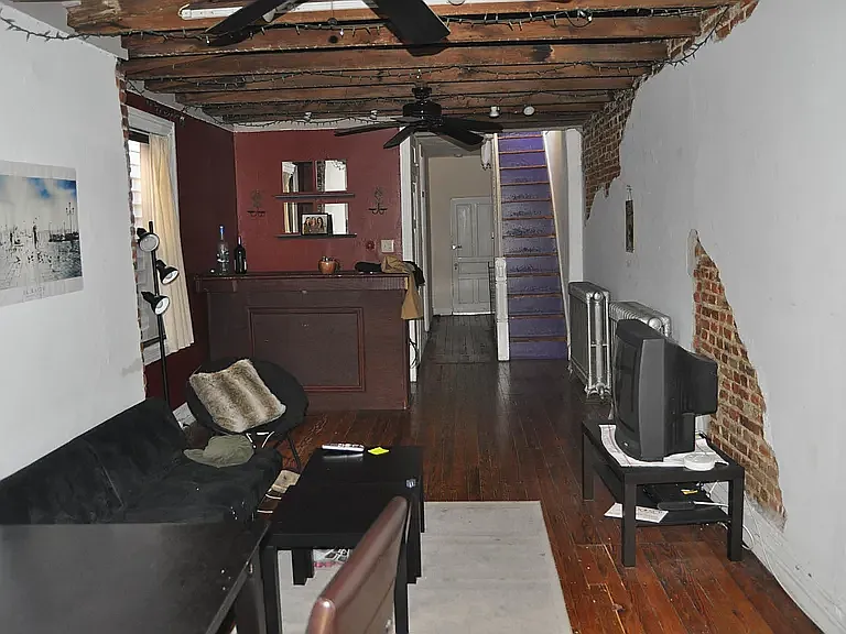 4237 Main St #2 — Photo 13