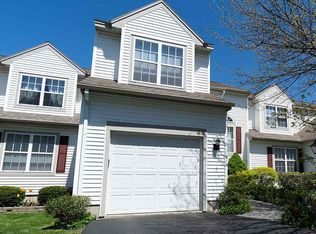 46 Empire Cir #46, Rensselaer, NY 12144