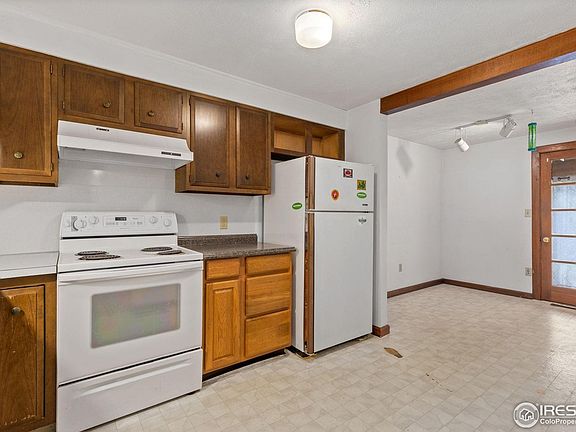 3rd image of 107 Caribou Pl