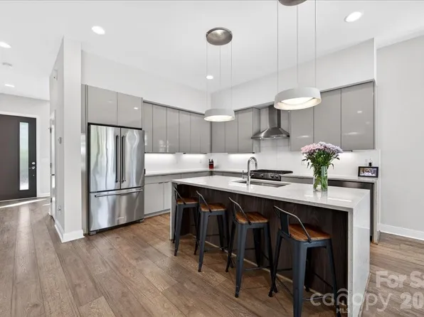 1310 Levy Way, Charlotte, NC 28205