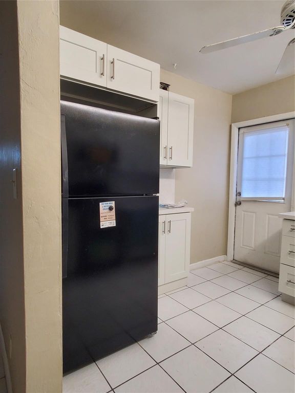 123 SW 17th St, photo 7