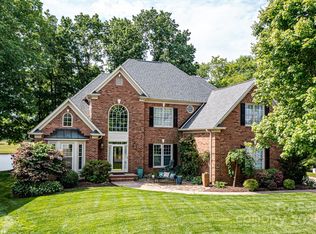 15615 Northstone Dr, Huntersville, NC 28078