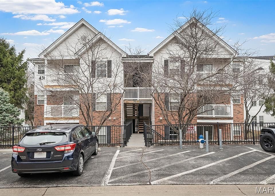 1st image of 430 Benton Dr APT C