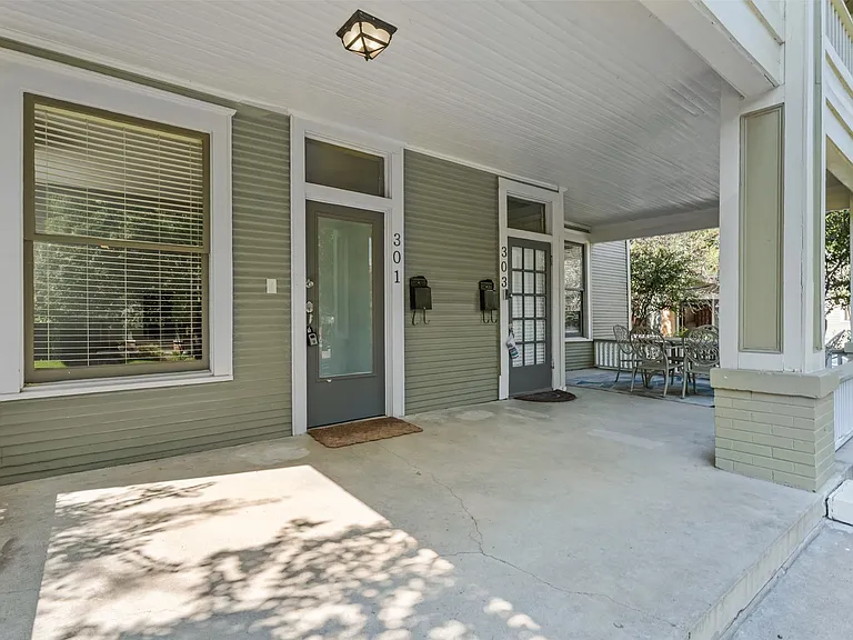 301 S Edgefield Ave — Photo 7
