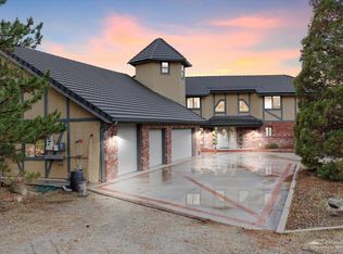 24050 Jacaranda Dr, Tehachapi, CA 93561