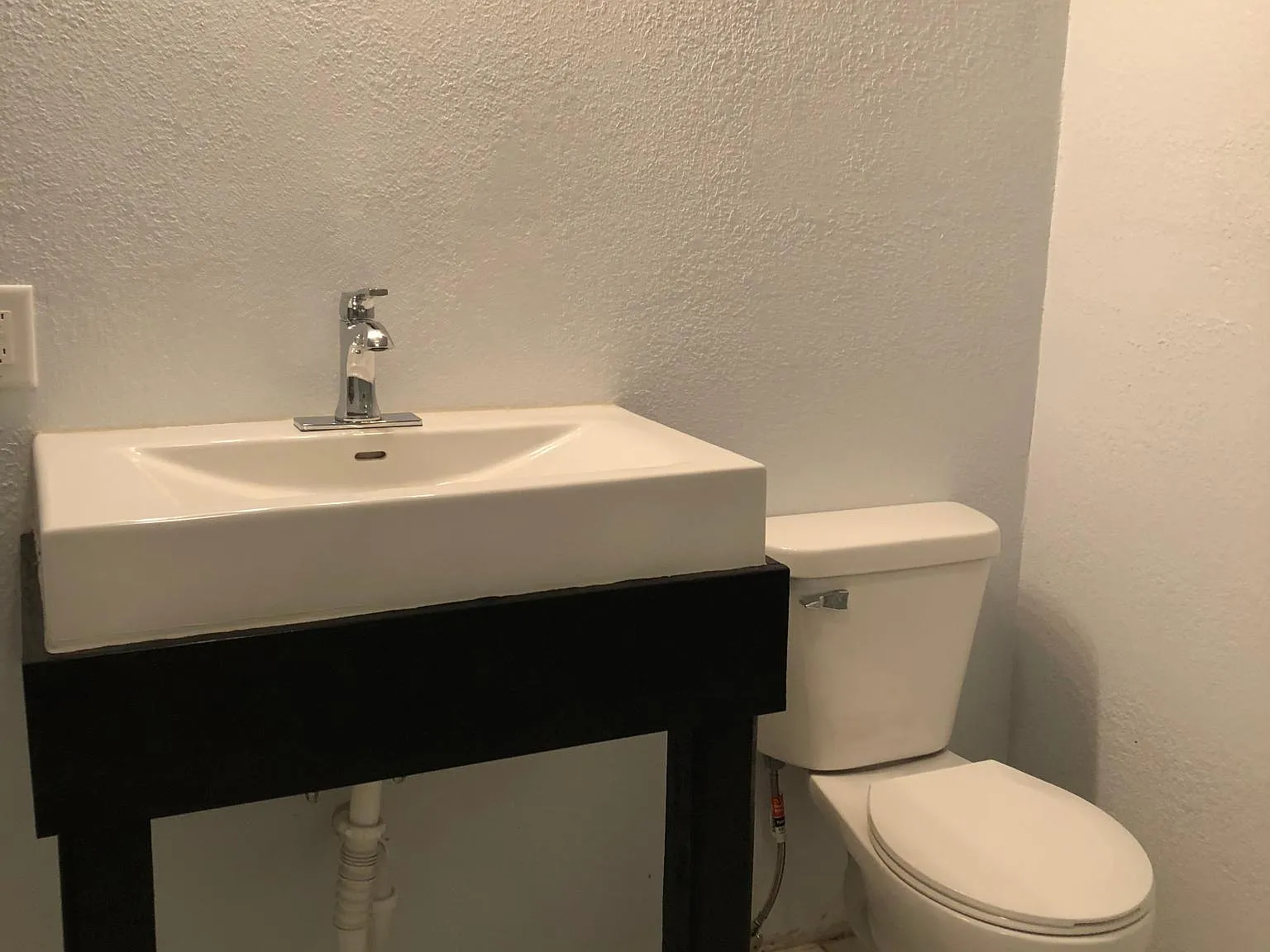Studio, 510 sqft, $850 — Photo 2