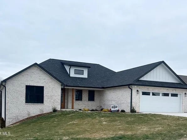 476 Boulder Ct, Johnson City, TN 37615