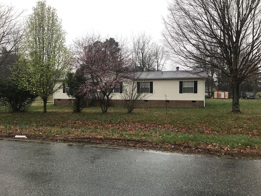 1st image of 2153 Pleasant Woods Ct