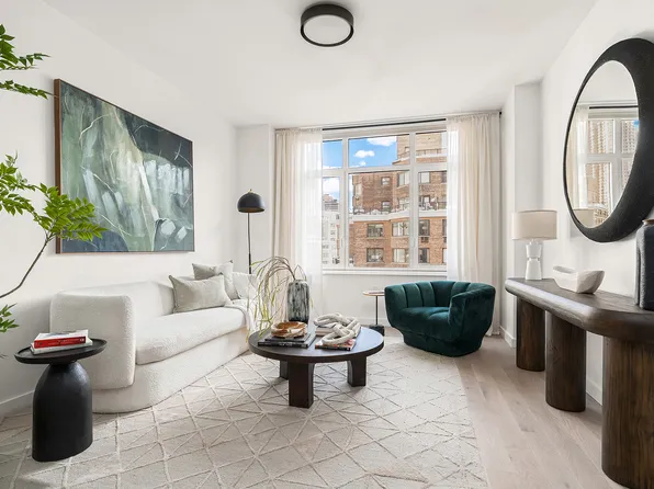 162 East 36th Street image 1 of 15