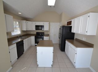 457 Vicksburg Ct, Jonesboro, GA 30238