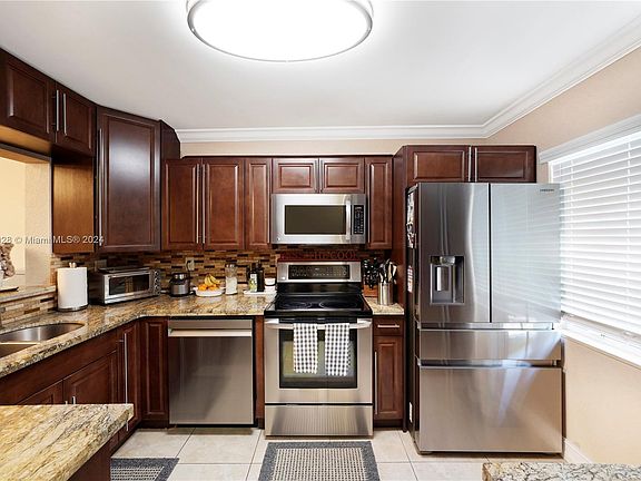 5th image of 14201 SW 120th Ct #8-13