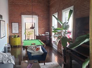 113 W 5th St #301, Kansas City, MO 64105