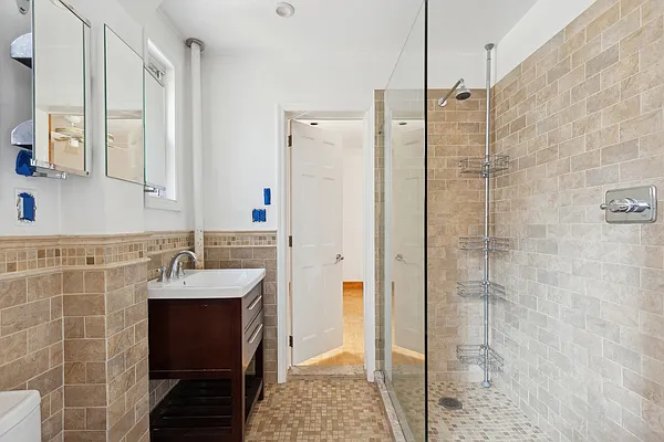 Rented by Compass | media 15