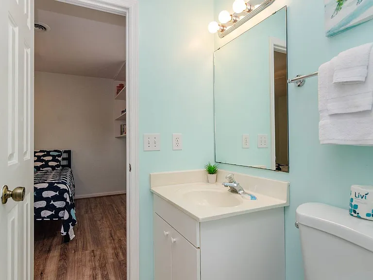 741 N Fort Fisher Blvd — Photo 21