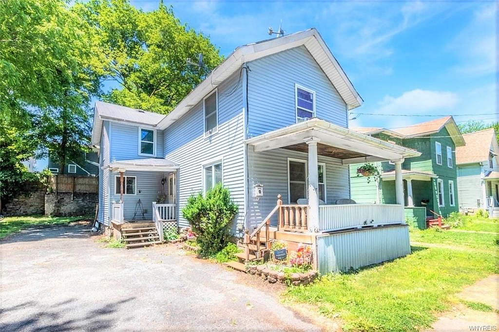 176 Gooding St Lockport Ny 14094 Mls B1344853 Zillow