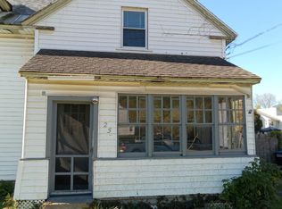 25 Pecks Rd, Pittsfield, MA 01201