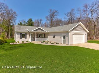 5728 Tipperary Dr, Caseville, MI 48725