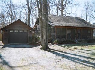 2711 Kilbourne Dr, Greensboro, NC 27407