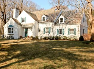 181 Fox Meadow Rd, Scarsdale, NY 10583