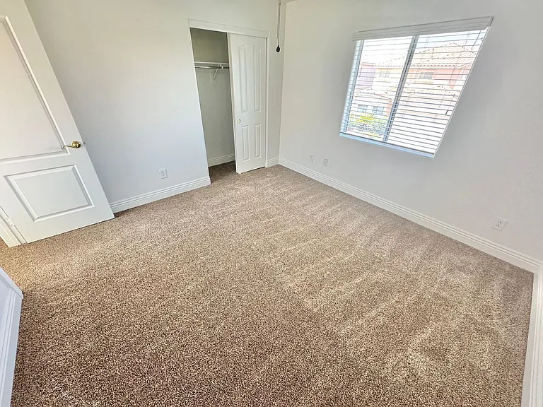 9469 Thatched Sunlight Ct — Photo 15
