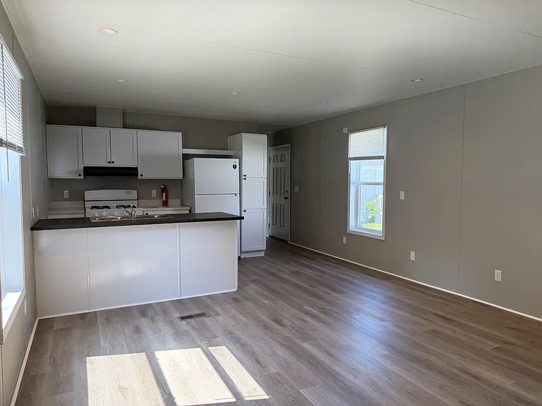 400 Wonderland Dr — Photo 8