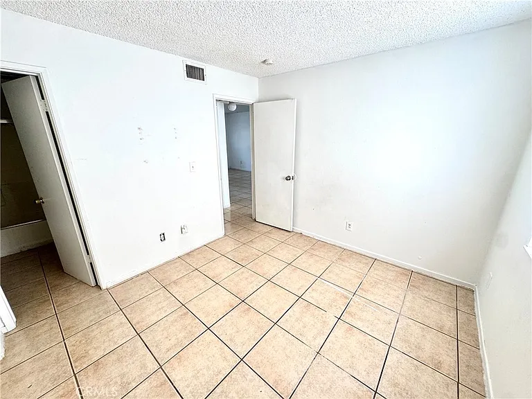 26148 Cypress St #A — Photo 7