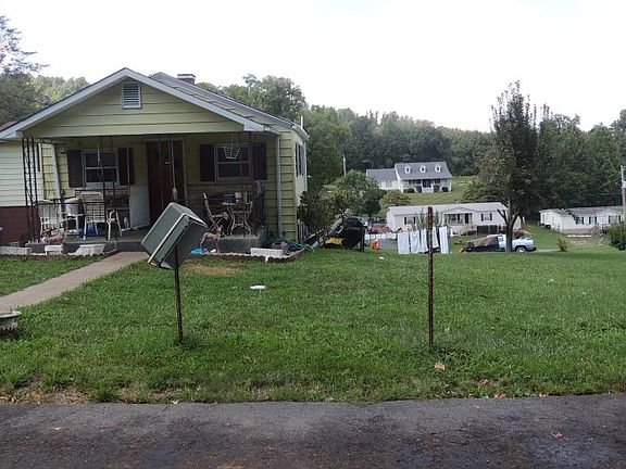 2nd image of 140 Honeycutt St