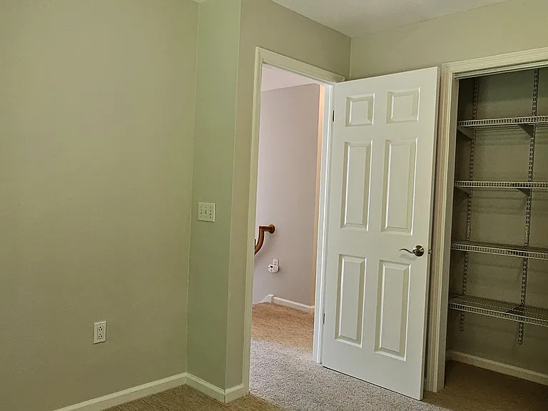 7 Stonegate Dr — Photo 9