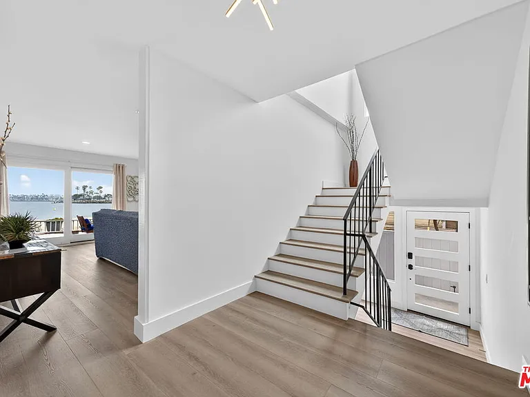 6819 E Ocean Blvd — Photo 22