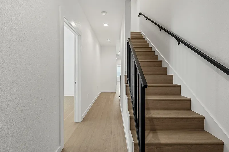 1416 Speight Ave — Photo 2