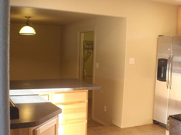 5th image of 1705 N Laguna Ave