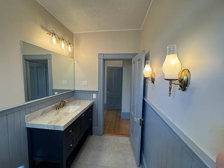 145 Court St #2 — Photo 8