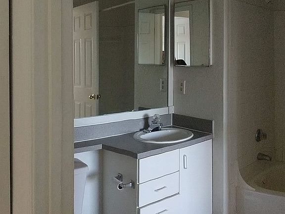 Bathroom #2