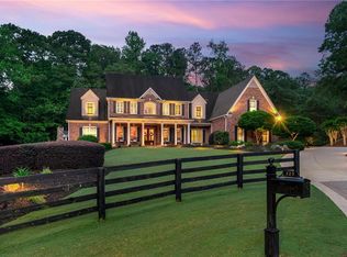 325 Edwards Brook Ln, Canton, GA 30115