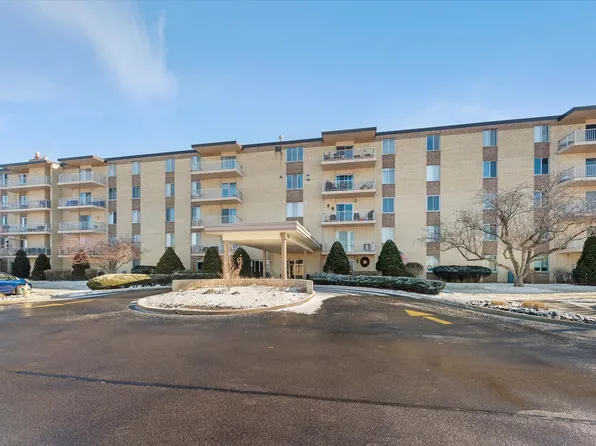 100 W Butterfield Rd APT 412N, Elmhurst, IL 60126