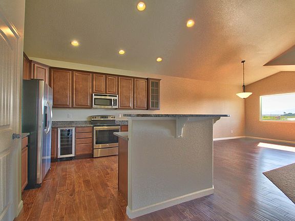 3rd image of 7106 Peachleaf Dr #Prwr5