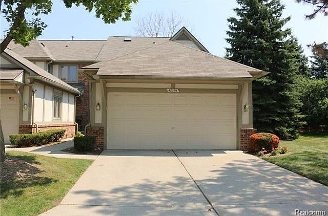 1st image of 42299 Saratoga Cir