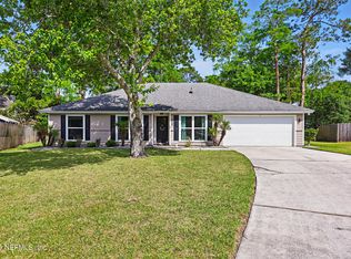 3607 Cameron Crossing Dr, Jacksonville, FL 32223