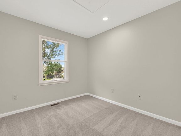 3rd image of 9283 Springs Rd