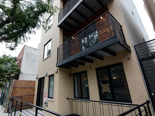 Rented by Blue Egg Realty Corp | media 27