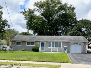403 Applegate Ave, South Toms River, NJ