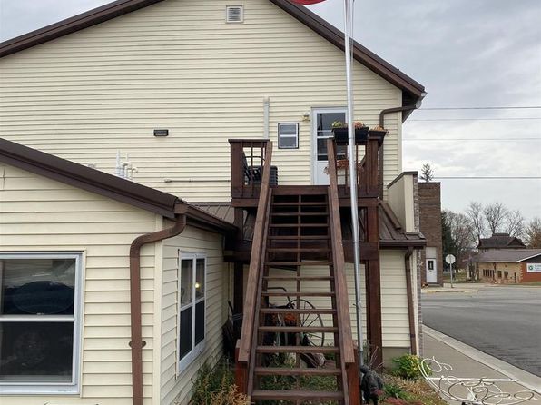 102 East Main Street, Cobb, WI 53526