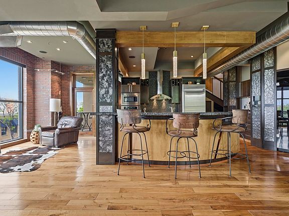 3rd image of 200 S College Ave #300